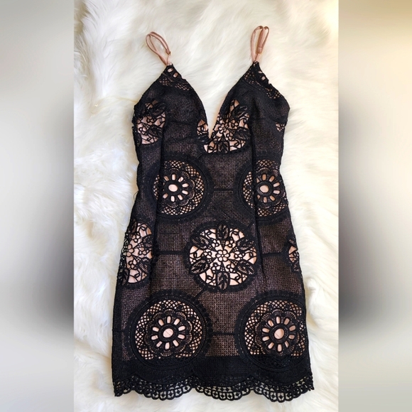 Trac Dresses & Skirts - Black little Dress